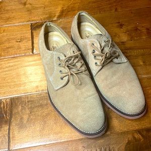 Bass Tan Sued Dress Shoes size 9
